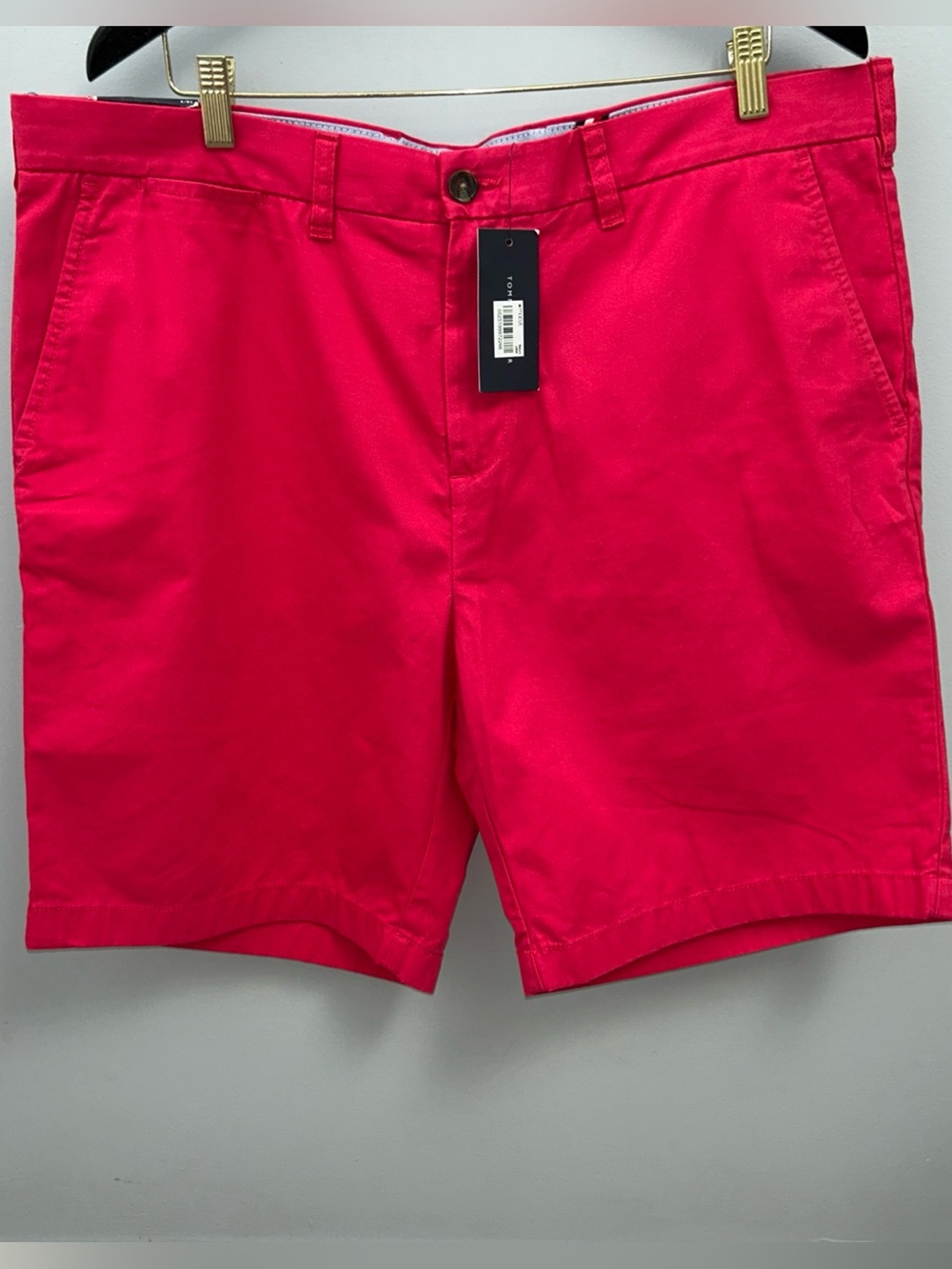 NWT Tommy Hilfiger Men's 38 Chino Shorts - Bright Pink 9” Inseam
